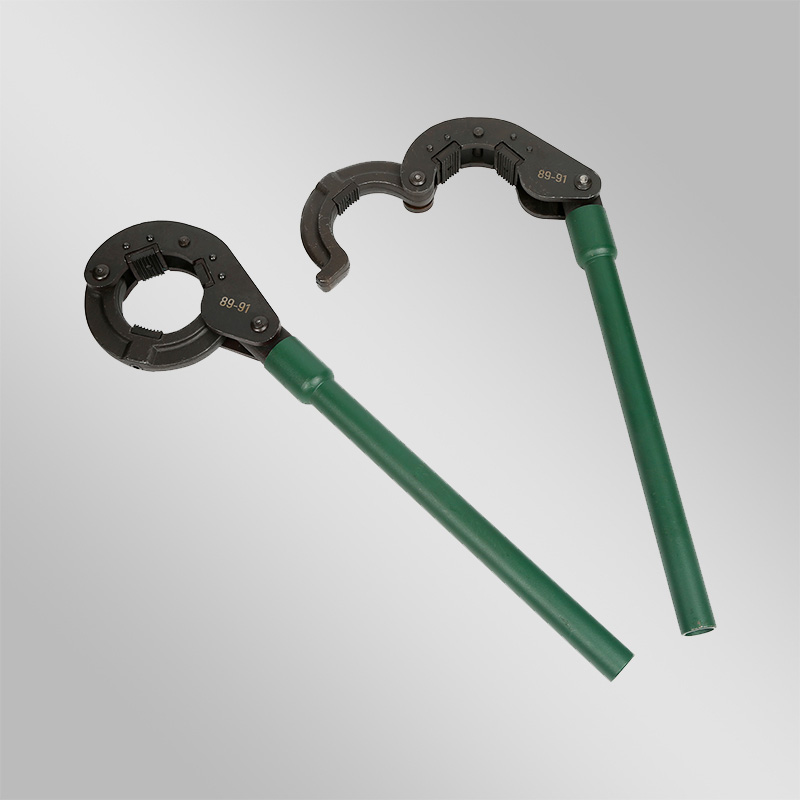 Rod Wrench